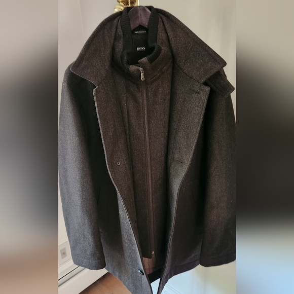 Hugo Boss Wool Coat - Picture 5 of 11